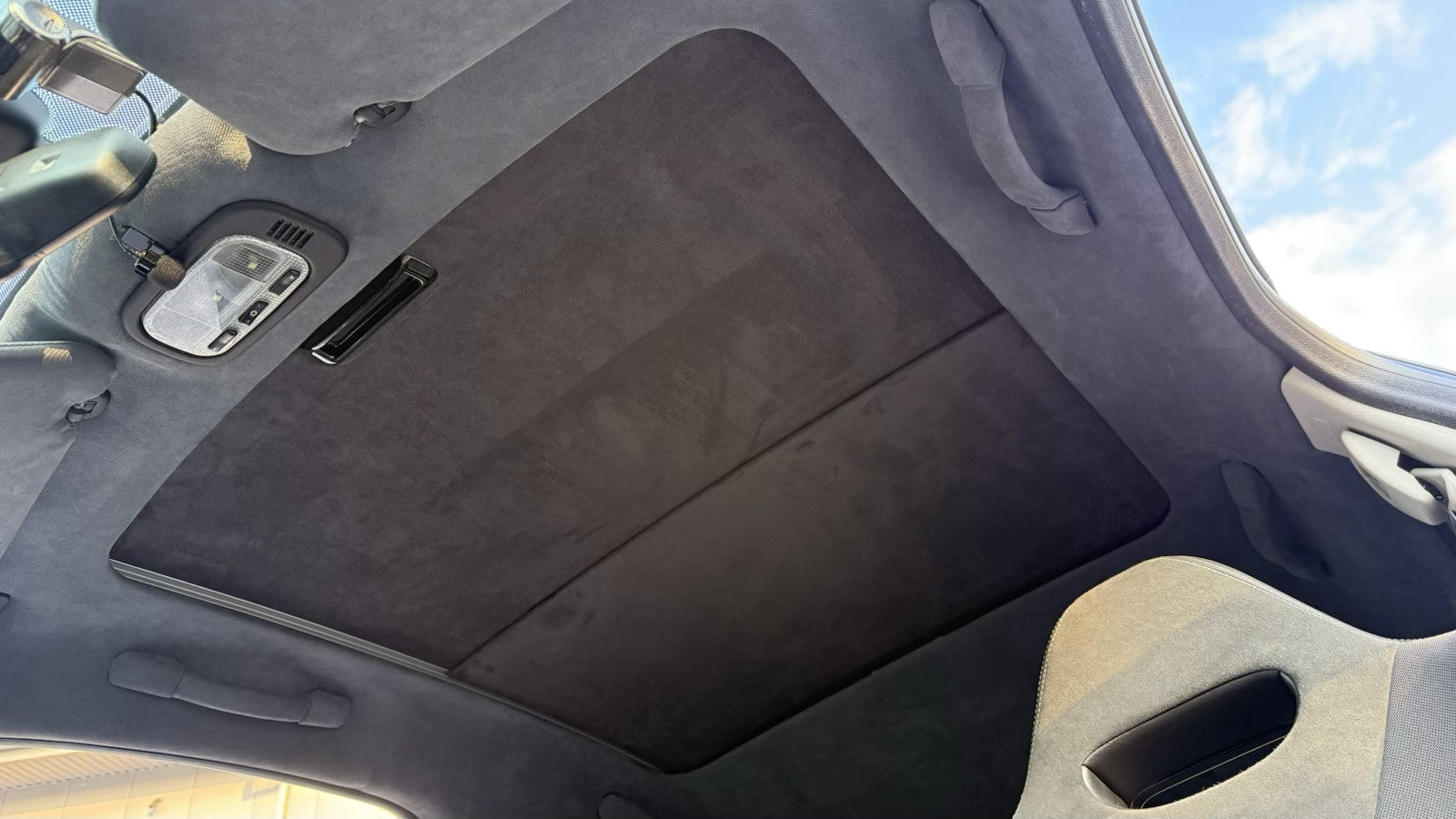 Peugeot 207 GT Panoramic Roof Visor